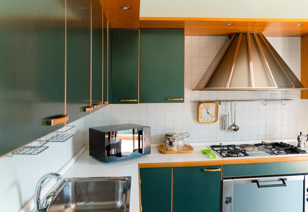 Apartment G House *
